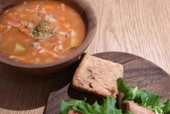 スープも美味しい