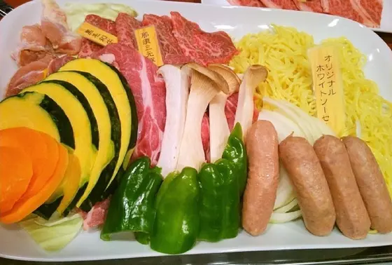 食堂でのバーベキュー【夕食】