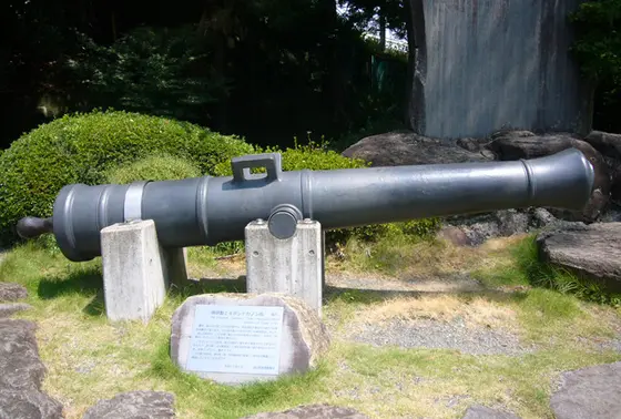 24ポンドカノン砲