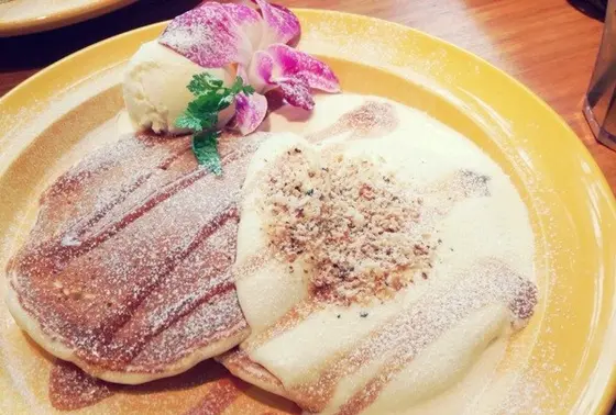 パンケーキ・アサイーボウルも🌺