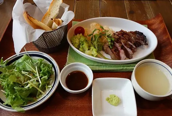 本日の熟成和牛ステーキランチ