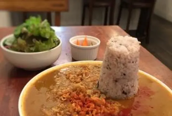 名物“たきびカレー”