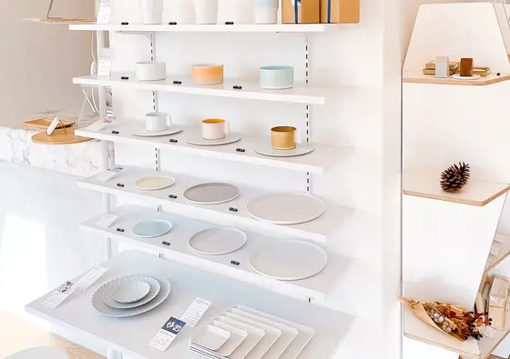 ハイセンスな食器