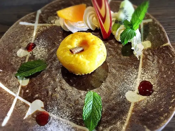りんごの形をしたケーキ
