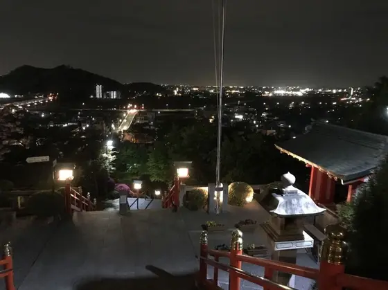 夜にも来てみました
