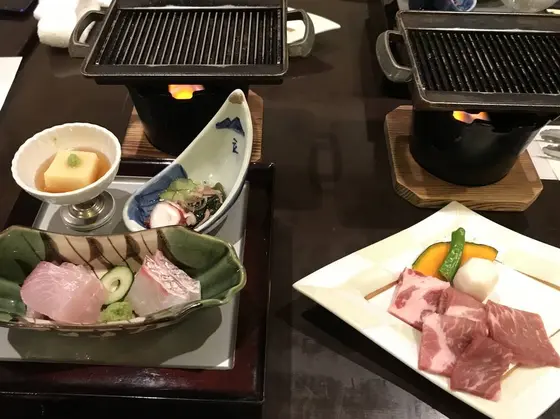 夕食