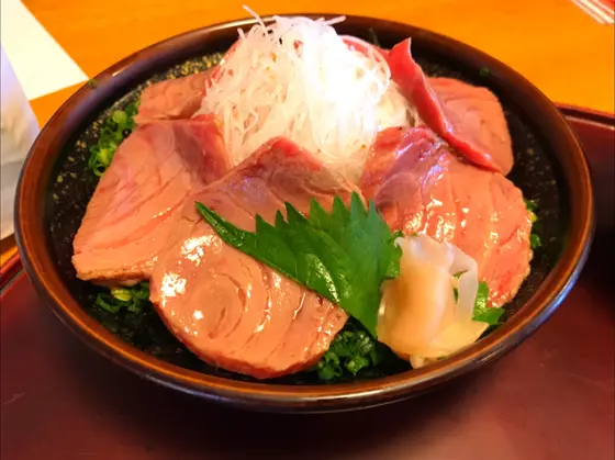 特選頭トロ炙り丼