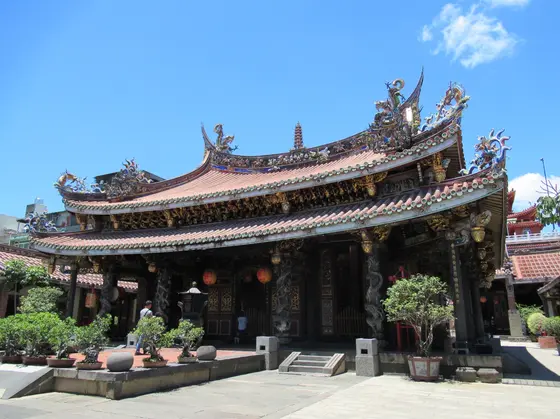 大龍峒保安宮　三川殿