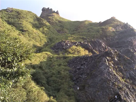 無耳茶壺山