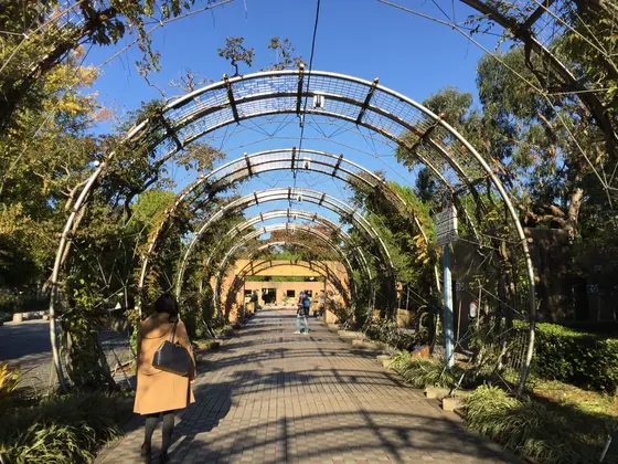 山下公園入り口