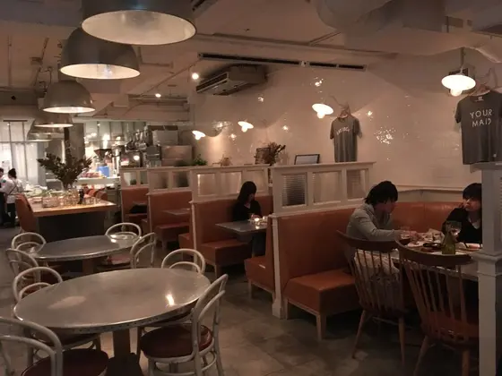 店内