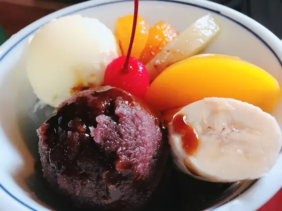 クリームあんみつ600円