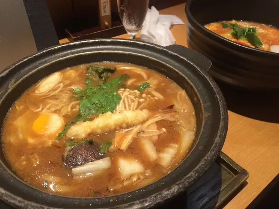 つるとんたん