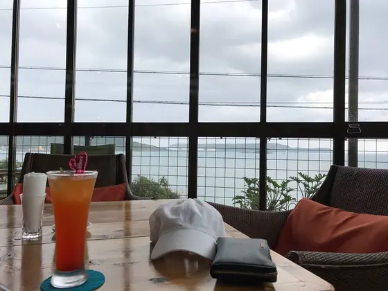 天気が悪かったので室内で。