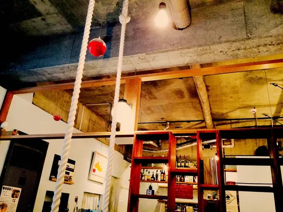 おしゃれな店内