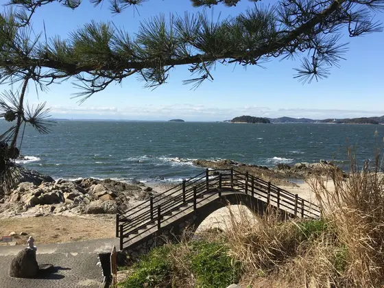 恵比寿橋から吉良方面の海