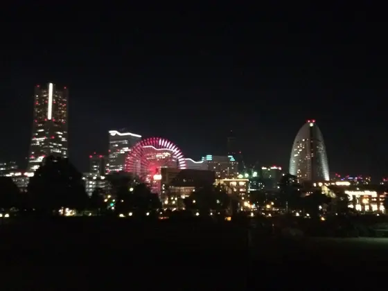 横浜赤レンガ倉庫で素敵なひと時を＊