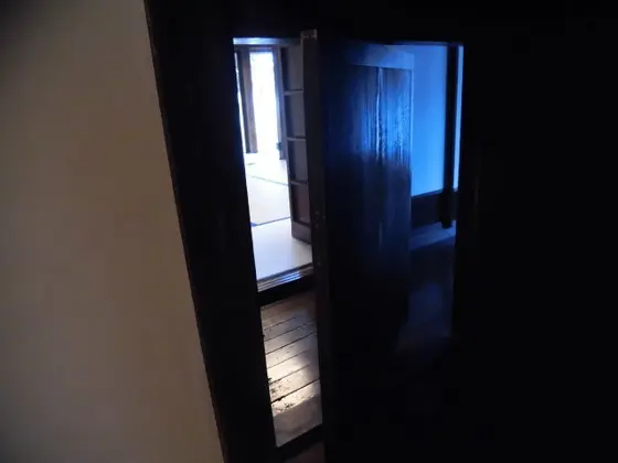 襖の中には
