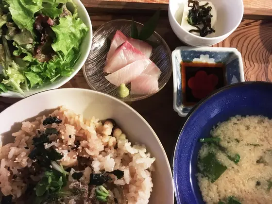 ごはん定食