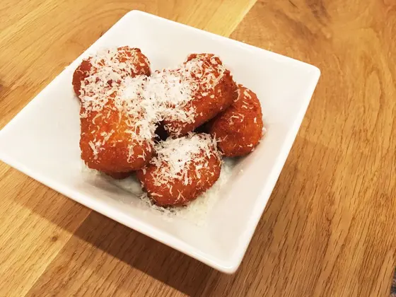 チージートッツ