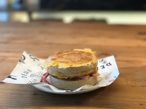 ベーコンチェダーチーズマフィン