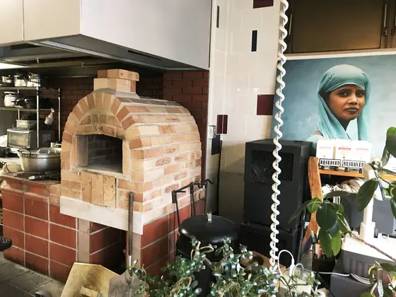 自家製石窯ピザも！