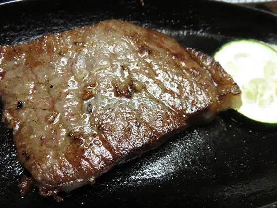 米沢牛ステーキ