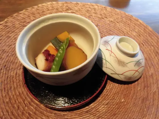 次に