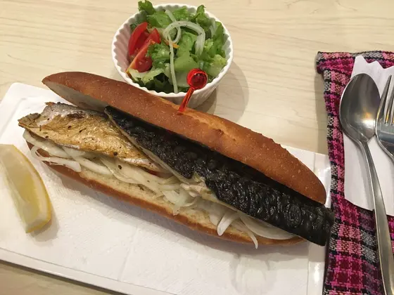 サバサンド＋サラダ ￥850