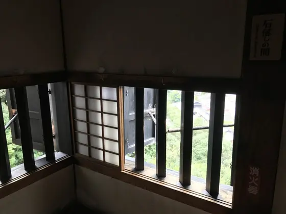 石落とし