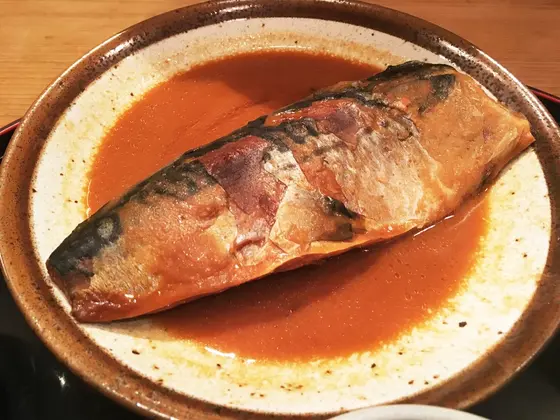 鯖の味噌煮どん！