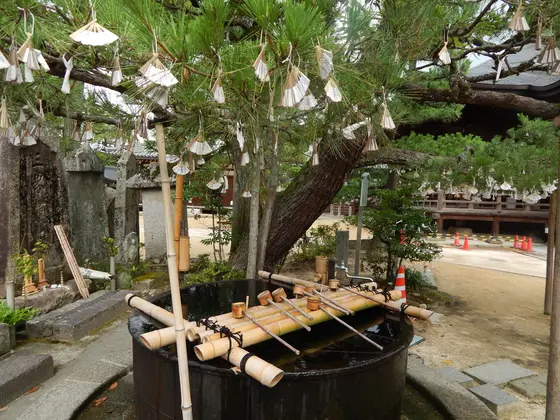 鉄湯船とすえひろ扇子