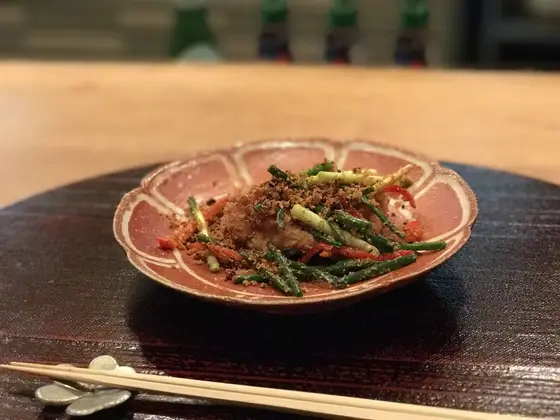 鶏肉のスパイシー炒め