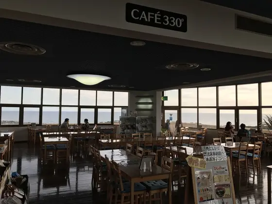 カフェ330