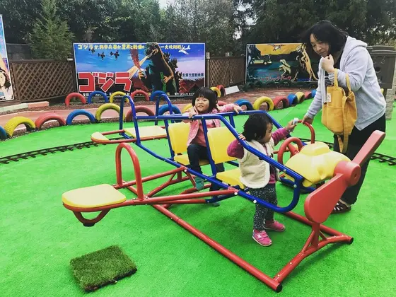 一番人気は飛行機型のシーソー！