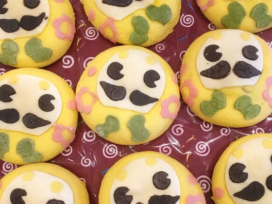 「ひゃくまんさん」パン登場♡