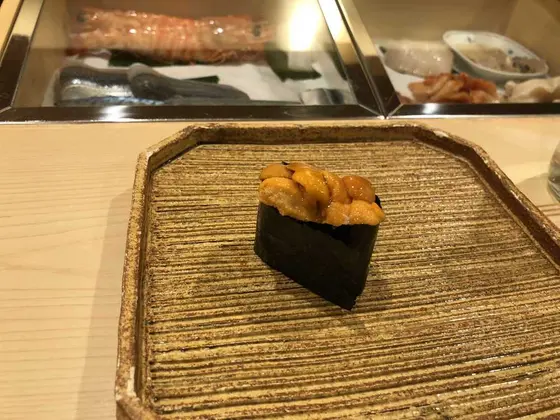 うに