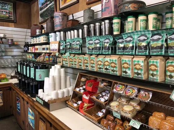 コーヒーも売ってます