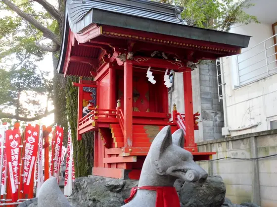 連理稲荷神社