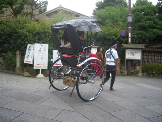 観光に人力車