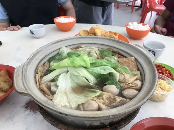 肉骨茶（バクテー）