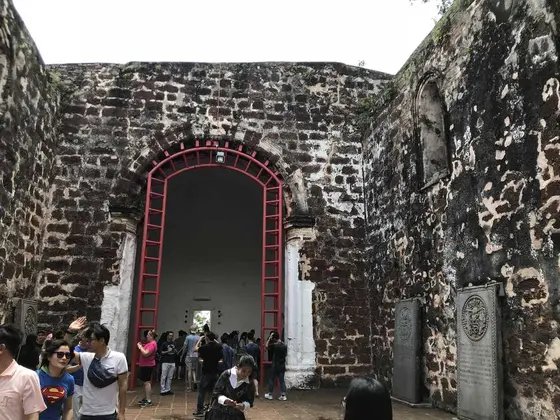 セントポール教会内１