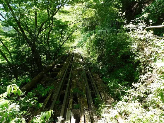 トロッコ軌道跡
