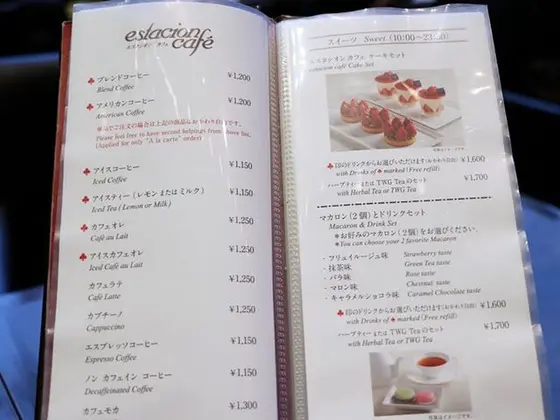 季節限定のケーキも豊富！