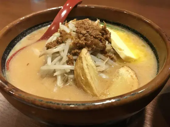 北海道味噌バターラーメン