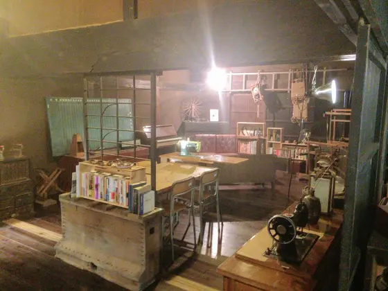 チラシなどや物販コーナー