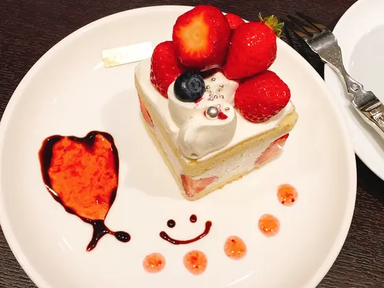 プレミアムショートケーキ 470yen