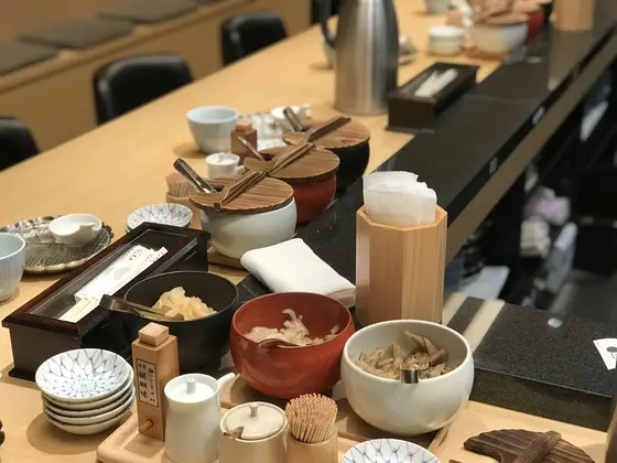 ごぼう、塩辛、たくわん
