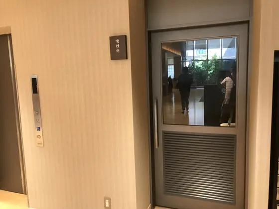 喫煙所はコチラです。