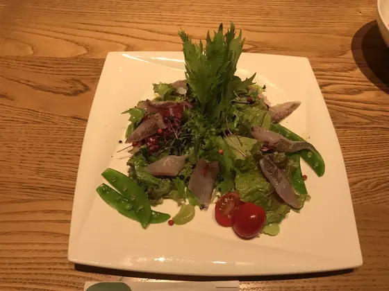 トビウオのサラダ